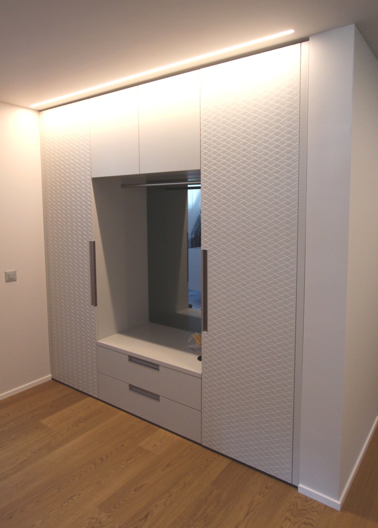 Gallery item